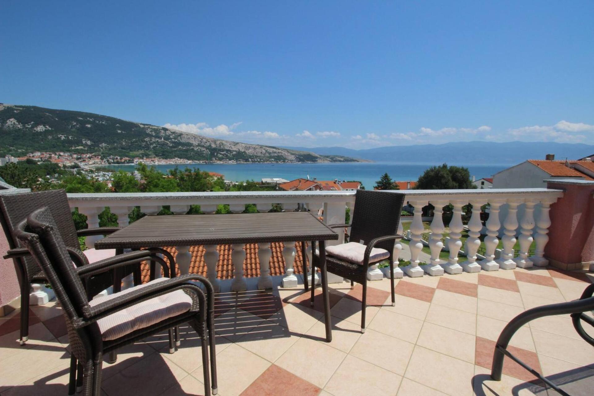 Apartments Lovincic Baska  Exterior photo